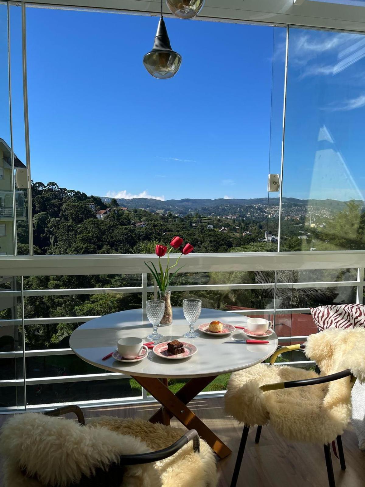 Apartamento Duplex Com Linda Vista! Campos do Jordão