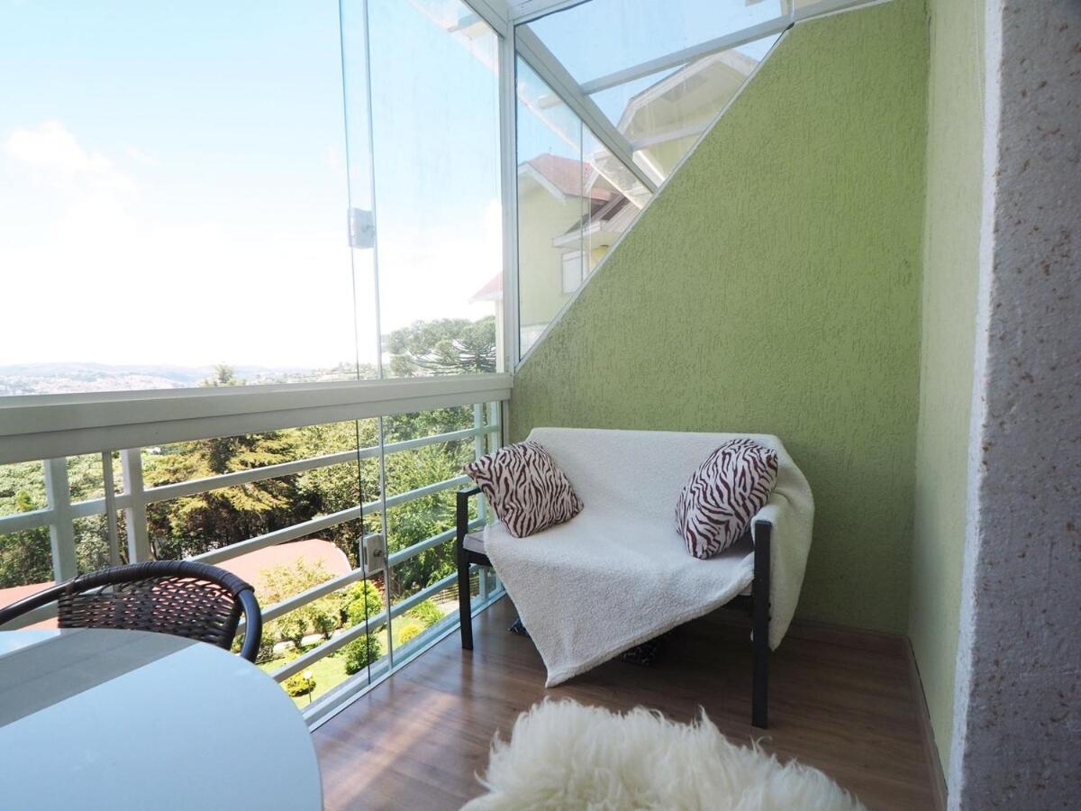 Duplex Com Linda Vista! Campos do Jordão